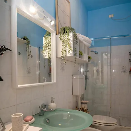 Апартаменты Residenza Maddalena Maggiore Wifi & View Castelveccana