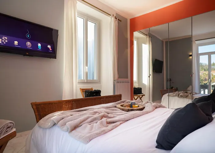 Residenza Maddalena Maggiore Wifi & View 公寓 Castelveccana